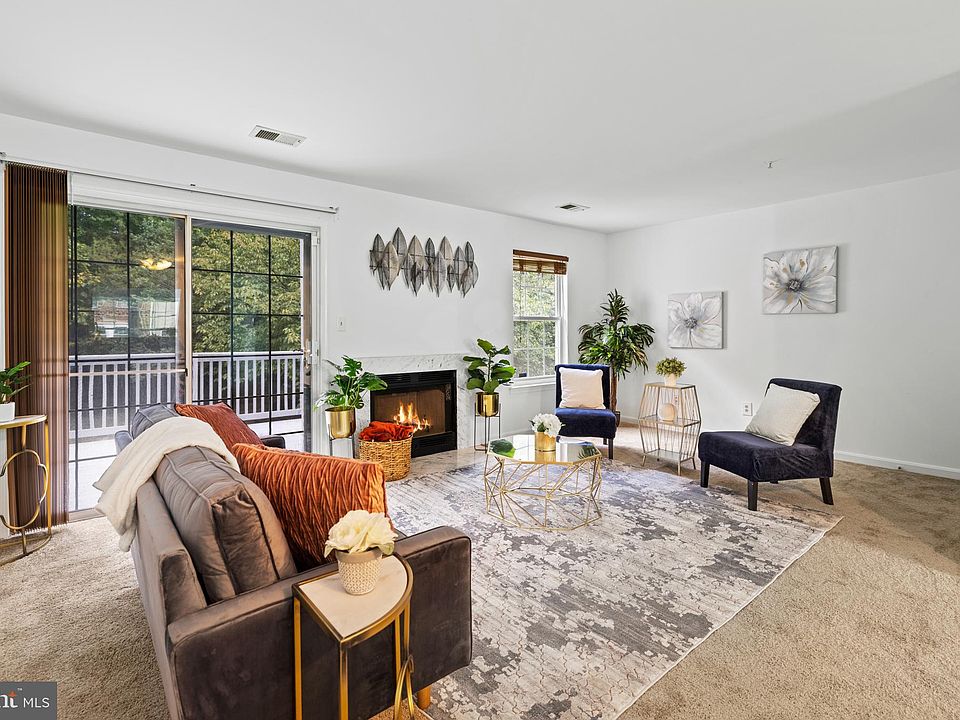 1st image of 4136 Candy Apple Ln #6
