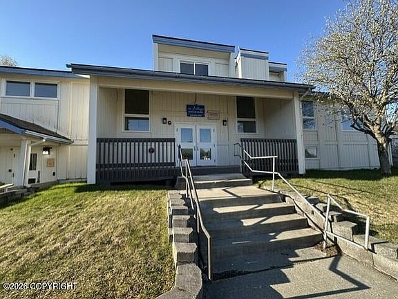 5th image of 4448 Reka Dr #4448