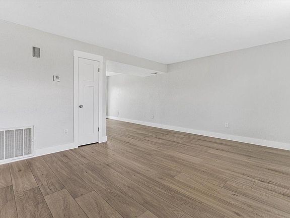 4th image of 2806 W 2730 S