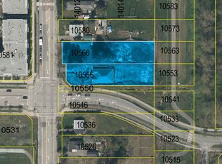 10566 140th St, Surrey, BC V3T 4N5