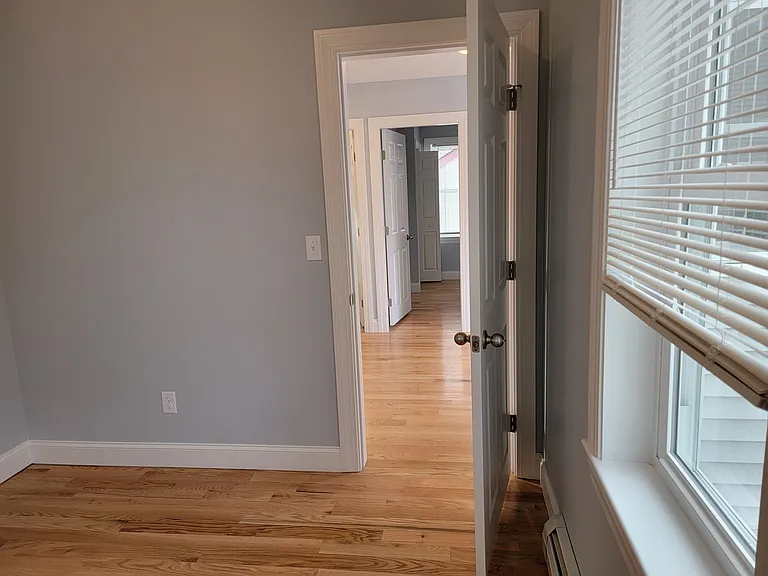 182 Sea St #4 — Photo 15