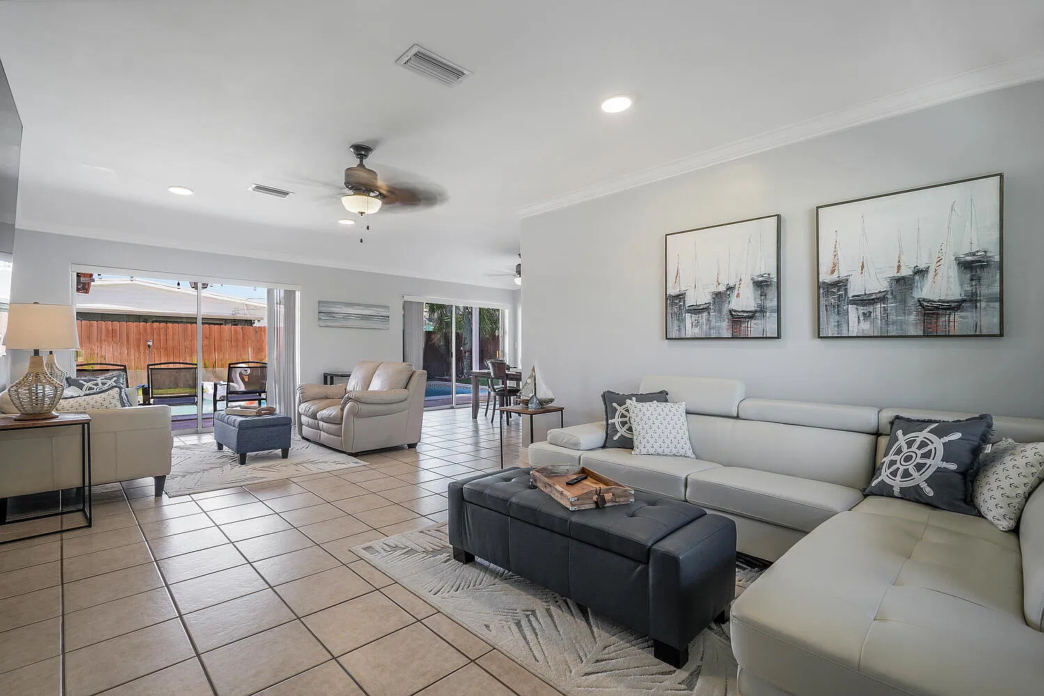 3 bed, 2.0 bath, 1732 sqft, $5,000 — Photo 3