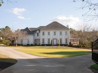 825 Old Rucker Rd, Alpharetta, GA 30004