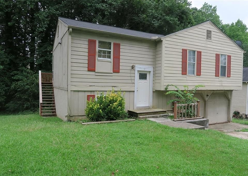 1st image of 4341 Woodcrest Ct