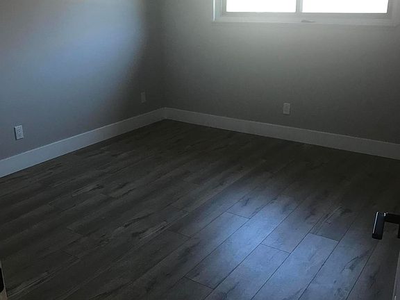 4th image of 1416 Ramona Dr