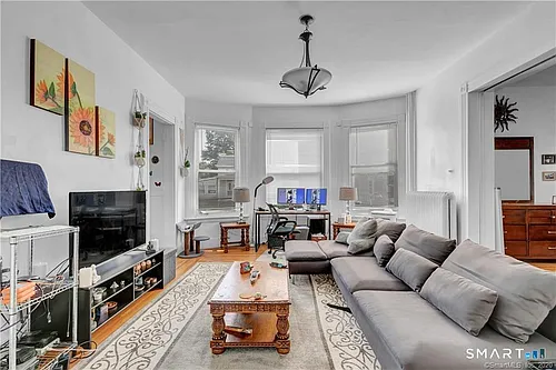 315 Alden Ave Photo 1