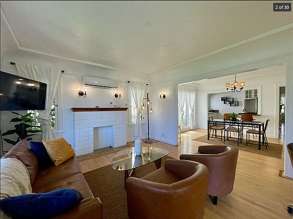 4th image of 837 5th St #837F
