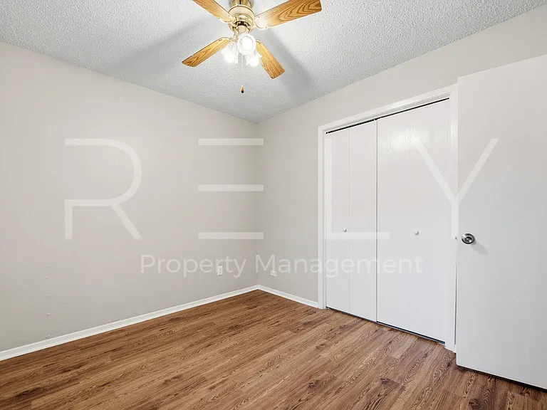 8001 W Gate Blvd #A — Photo 27