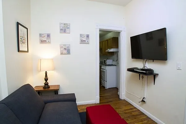 Rented by Eisenberg Exclusives | media 19