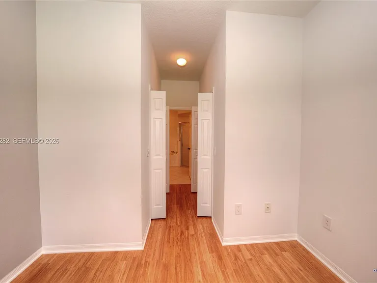 3781 NW Willow Creek Dr — Photo 12