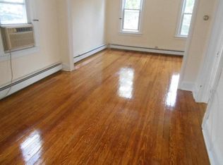 526 S 2nd Ave #2, Highland Park, NJ
