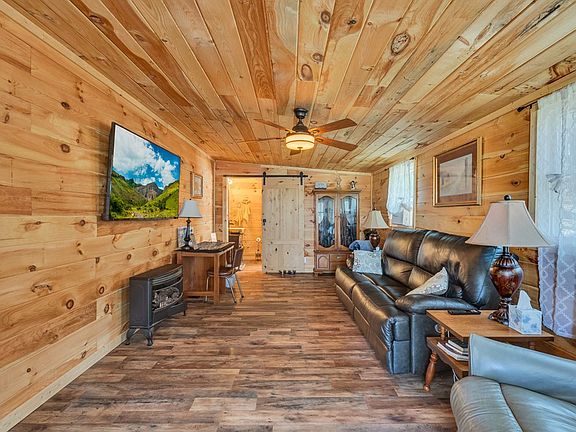 5th image of 1742 Walter Stone Rd