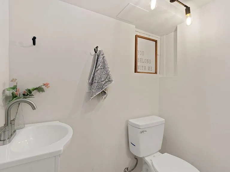 4210 Wyandot St #2 — Photo 9