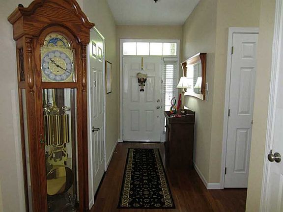 5th image of 10270 Lakeland Dr
