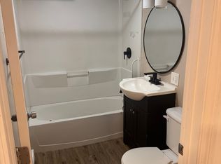 340 High St UNIT B, Webster, MA 01570