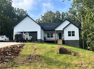 4971 Creeks Crossing Rd, Asheboro, NC 27205