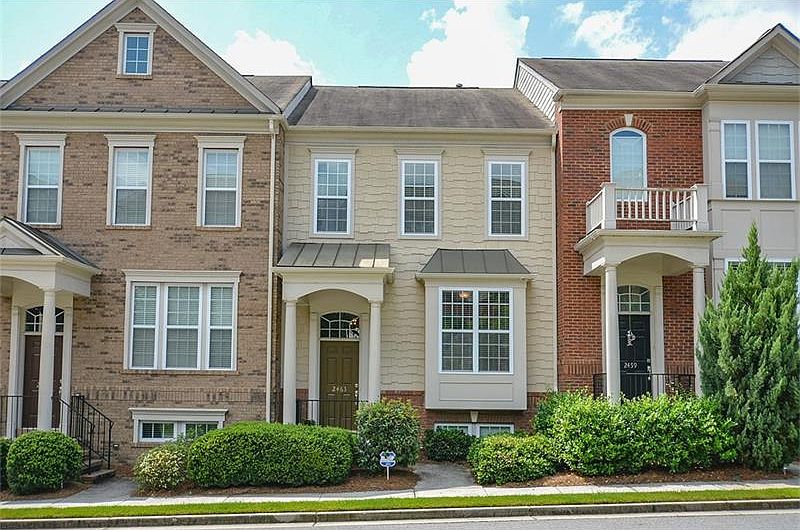 1st image of 2463 Natoma Ct SE Unit 2463