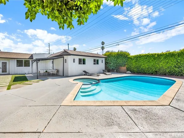 14259 Hatteras St, Van Nuys, CA 91401