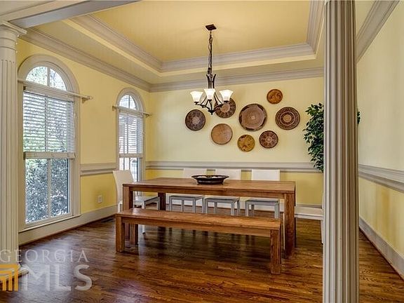 4th image of 3127 Lenox Rd NE APT 28