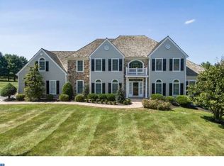 1165 Renwick Dr, West Chester, PA 19382