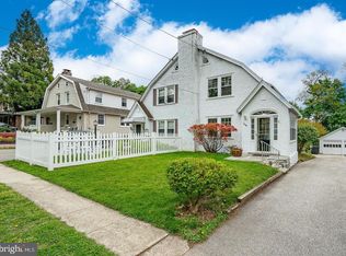 436 Saint Davids Ave, Wayne, PA 19087