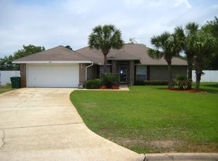1877 Falling Leaves Ct, Navarre, FL 32566