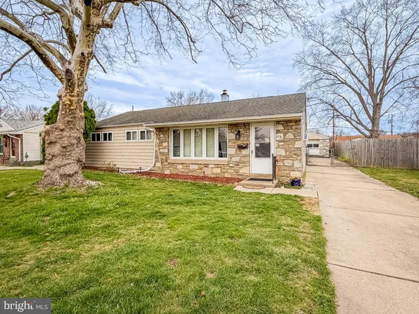 2751 Kruger Rd, Roslyn, PA 19001