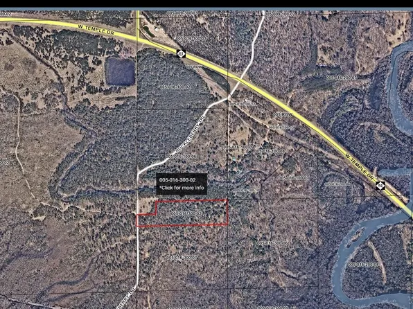 Huckleberry Trl, Harrison, MI 48625