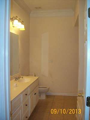 5th image of 5148 Sand Hill Cir