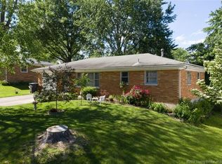 522 Navajo Dr, New Albany, IN 47150