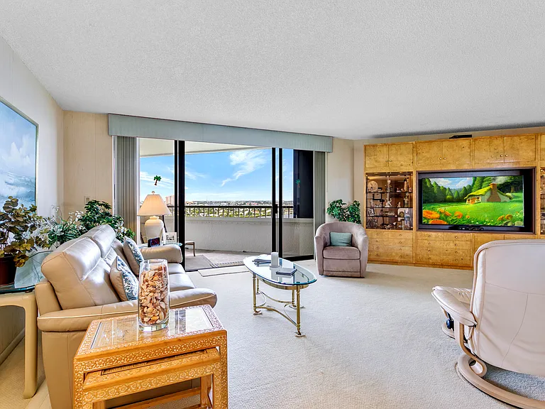 5070 N Ocean Dr #10C — Photo 64