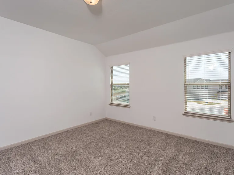 7607 Gramercy Way #102 — Photo 9