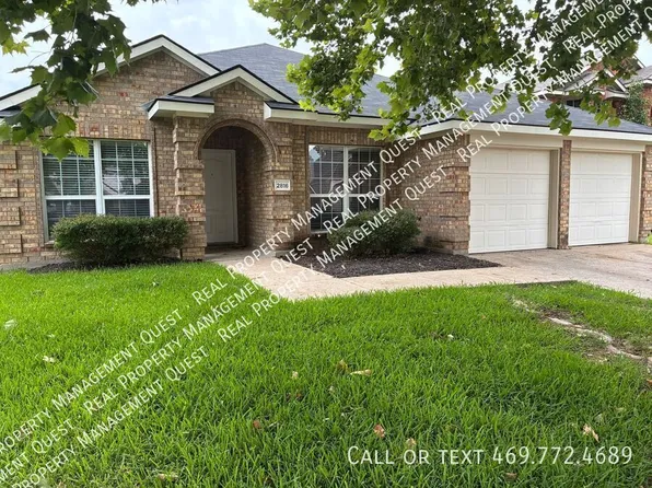 2816 Blue Heron Dr, Mesquite, TX 75181