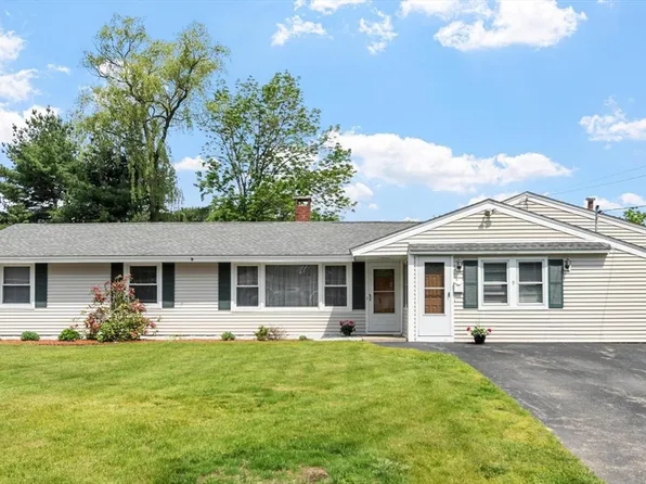 9 Ansie Rd, Chelmsford, MA 01824