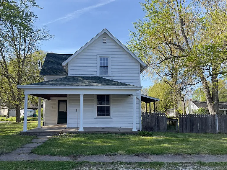 101 High School Ave — Photo 1