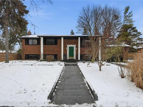 13 Upper Canada Dr, Niagara On The Lake, ON L0S 1J0