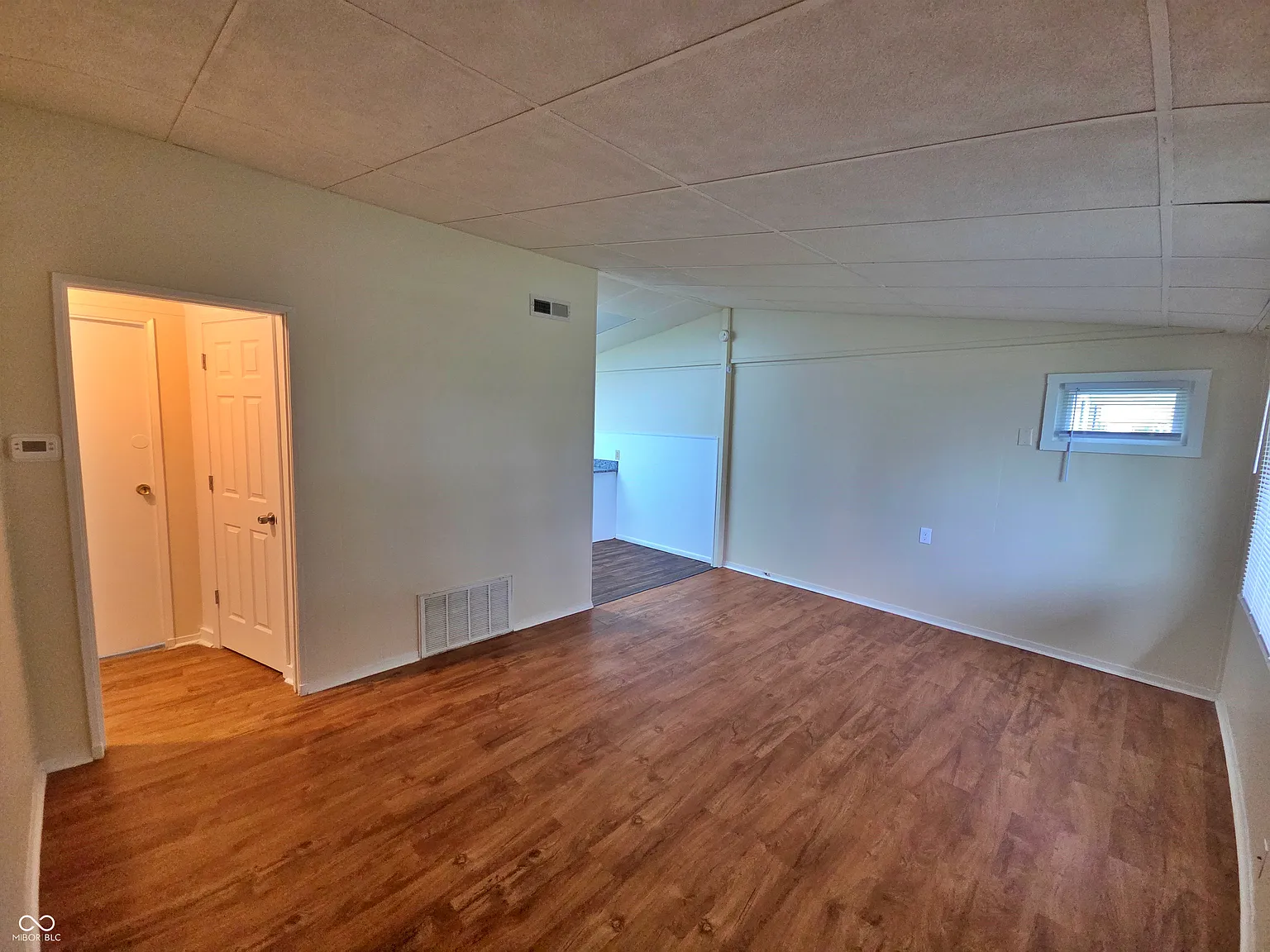 2 bed, 1.0 bath, 624 sqft, $1,400 — Photo 4