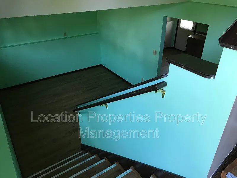 2 bed, 1.5 bath, 1144 sqft, $1,315 — Photo 3