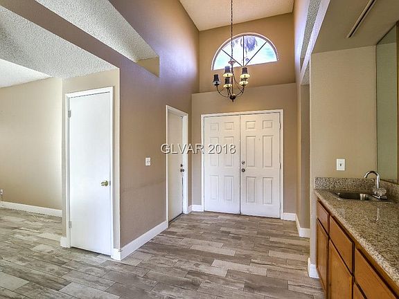 4th image of 8040 Hackberry Dr