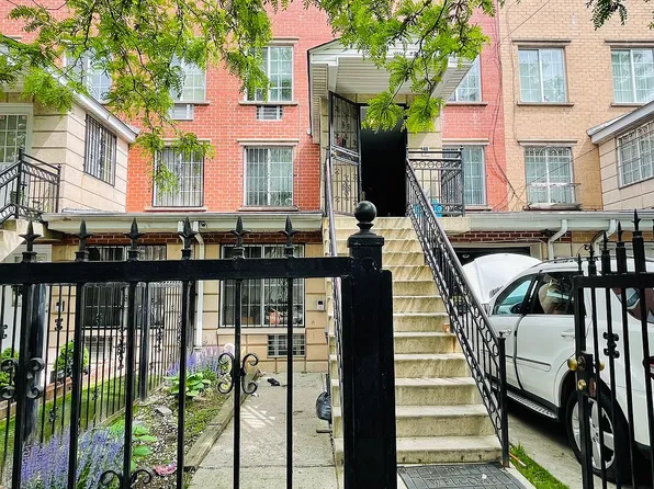 1559 Saint Marks Ave, Brooklyn, NY 11233