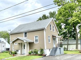 8-19 Lake St, Fair Lawn, NJ 07410