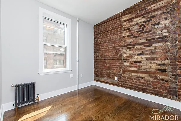 Rented by Mirador Real Estate | media 12