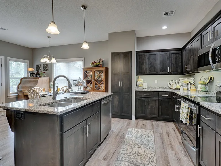 620 Applewood Ln — Photo 14