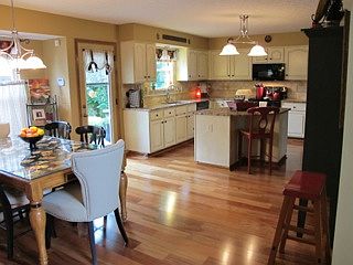 1st image of 6313 Angeles Dr