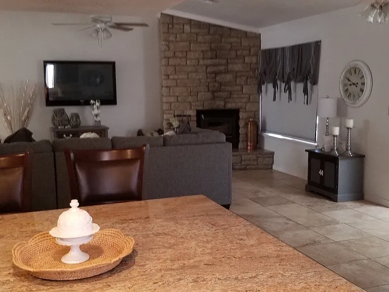 3743 Mission Dr S — Photo 16