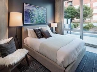 1640 S State St #1401, Chicago, IL 60616