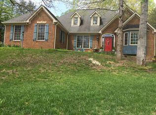 3068 Somerset Dr, Jeffersonton, VA 22724