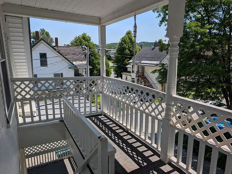 91 Bayview St #3 — Photo 3