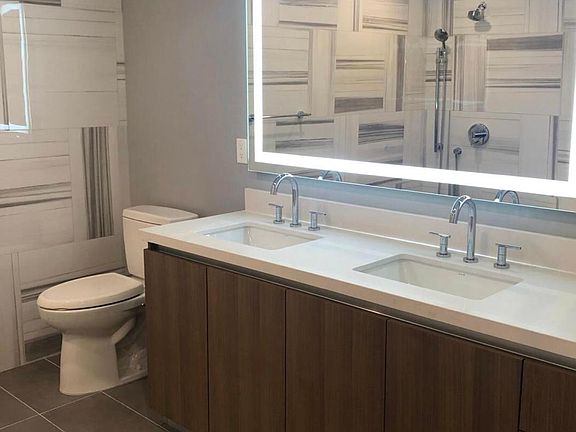 5th image of 1109 Cardiff Ave #204