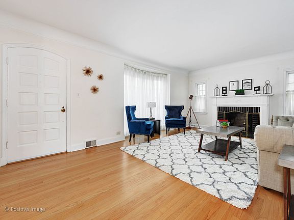 5th image of 843 N Marion St